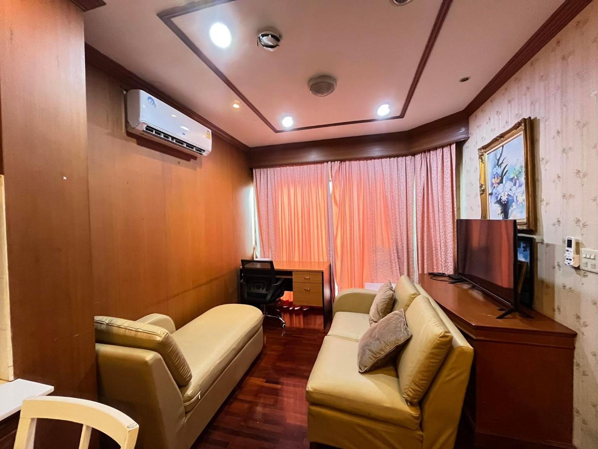 Grand Diamond Condo Suites Bangkok Eksteriør billede