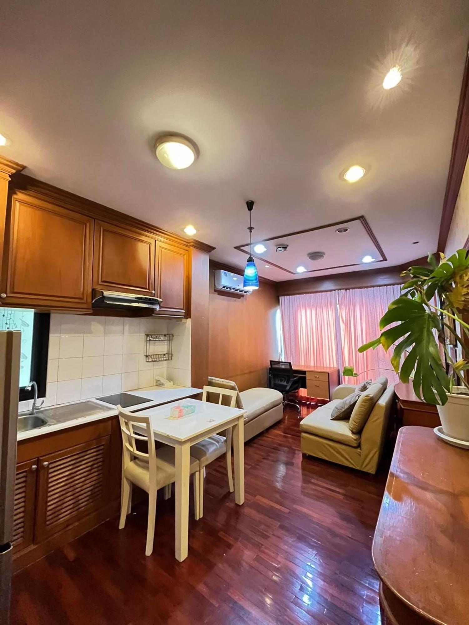 Grand Diamond Condo Suites Bangkok Eksteriør billede
